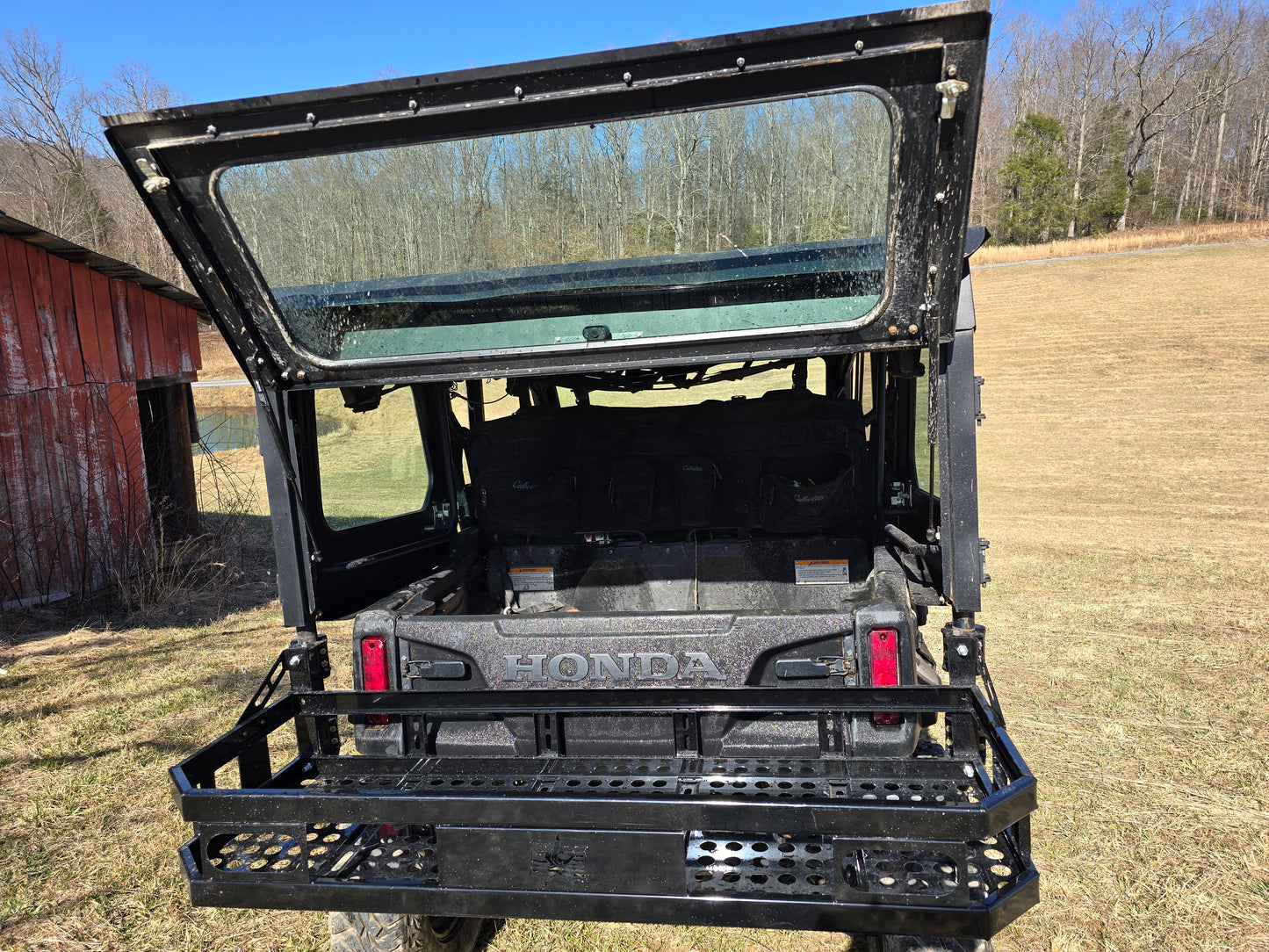 PIONEER 1000-5 REAR CAB
