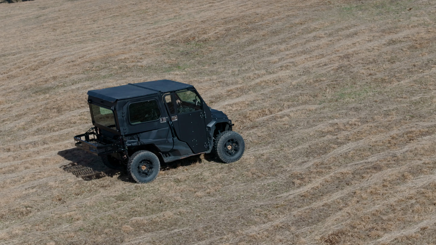 PIONEER 1000-5 REAR CAB